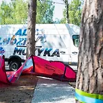 Klimatyzowane Surf - Maszoperia Sun4hel - Letnia Baza Snowshow Na Polwyspie Helskim