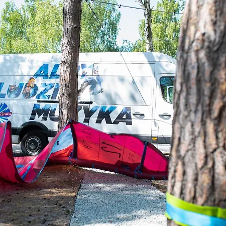 Klimatyzowane Surf - Maszoperia Sun4hel - Letnia Baza Snowshow Na Półwyspie Helskim