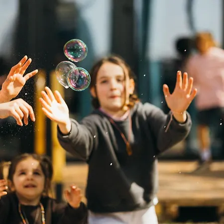 Albergue Klimatyzowane Surf - Maszoperia Sun4hel - Letnia Baza Snowshow Na Półwyspie Helskim Jastarnia