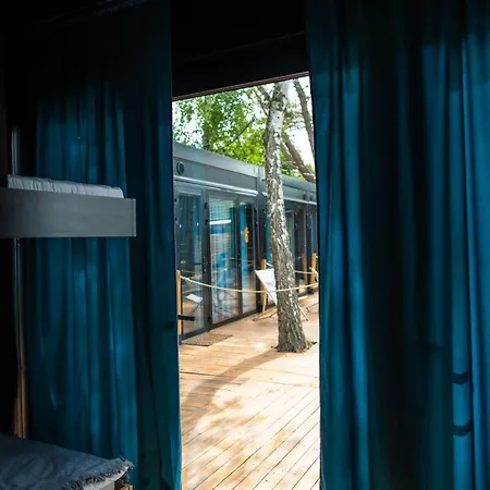 Klimatyzowane Surf - Maszoperia Sun4hel - Letnia Baza Snowshow Na Półwyspie Helskim * Jastarnia