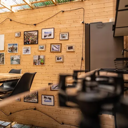 Klimatyzowane Surf - Maszoperia Sun4hel - Letnia Baza Snowshow Na Półwyspie Helskim * Jastarnia