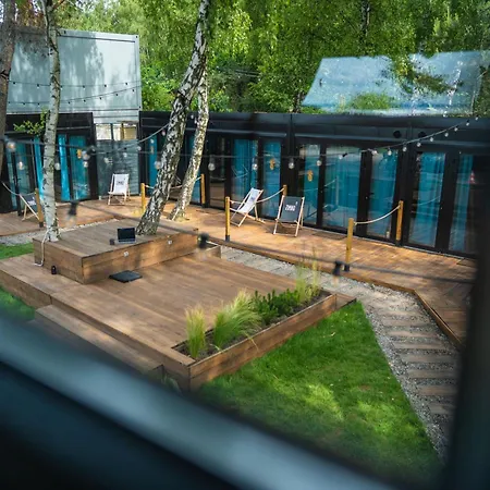 Hostel Klimatyzowane Surf - Maszoperia Sun4hel - Letnia Baza Snowshow Na Polwyspie Helskim