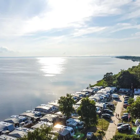 Albergue Klimatyzowane Surf - Maszoperia Sun4hel - Letnia Baza Snowshow Na Półwyspie Helskim