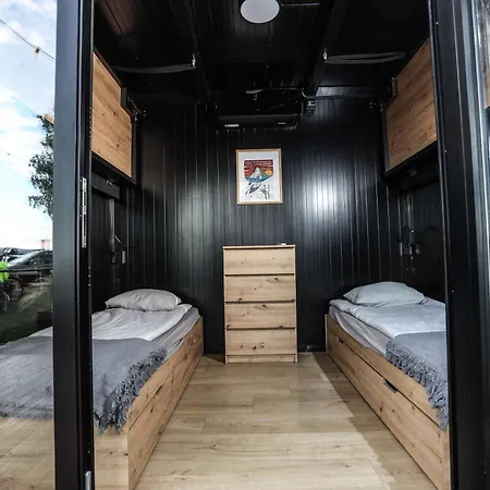 Albergue Klimatyzowane Surf - Maszoperia Sun4hel - Letnia Baza Snowshow Na Półwyspie Helskim *