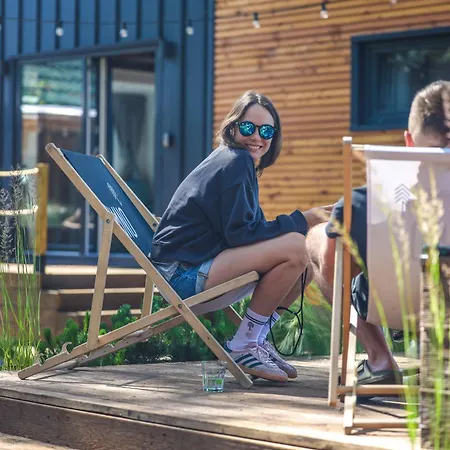 Klimatyzowane Surf - Maszoperia Sun4hel - Letnia Baza Snowshow Na Polwyspie Helskim Hostel