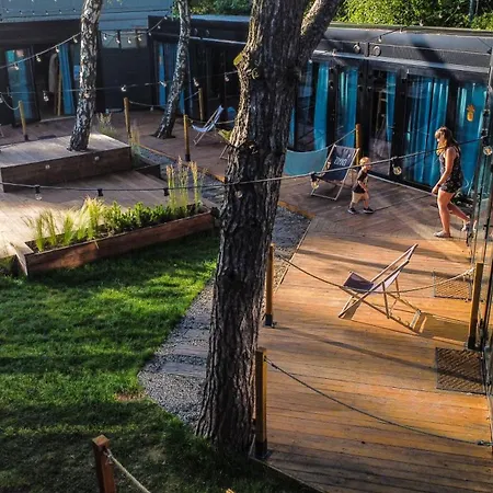 Hostel Klimatyzowane Surf - Maszoperia Sun4hel - Letnia Baza Snowshow Na Polwyspie Helskim *