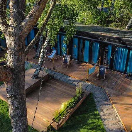 Klimatyzowane Surf - Maszoperia Sun4hel - Letnia Baza Snowshow Na Półwyspie Helskim