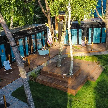 Klimatyzowane Surf - Maszoperia Sun4hel - Letnia Baza Snowshow Na Polwyspie Helskim Hostel Jastarnia