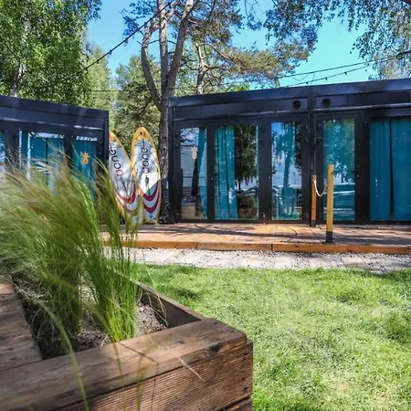 Klimatyzowane Surf - Maszoperia Sun4hel - Letnia Baza Snowshow Na Półwyspie Helskim Jastarnia