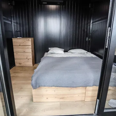 Albergue Klimatyzowane Surf - Maszoperia Sun4hel - Letnia Baza Snowshow Na Półwyspie Helskim