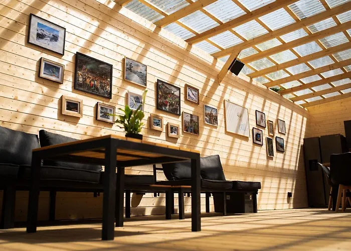 Hostel Klimatyzowane Surf - Maszoperia Sun4hel - Letnia Baza Snowshow Na Polwyspie Helskim *