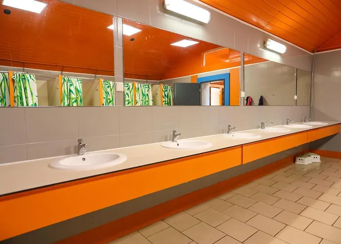 Klimatyzowane Surf - Maszoperia Sun4hel - Letnia Baza Snowshow Na Polwyspie Helskim Hostel Jastarnia