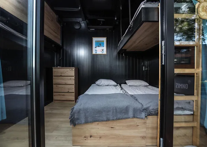 Klimatyzowane Surf - Maszoperia Sun4hel - Letnia Baza Snowshow Na Polwyspie Helskim * Jastarnia