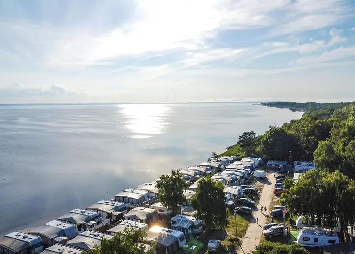 Hostel Klimatyzowane Surf - Maszoperia Sun4hel - Letnia Baza Snowshow Na Polwyspie Helskim