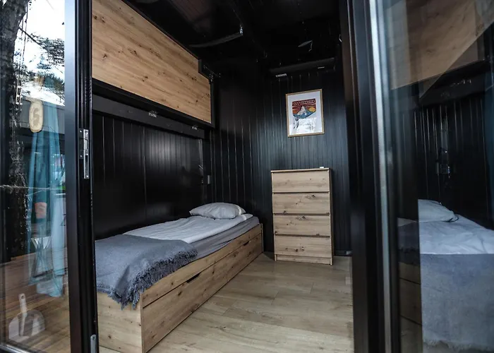 Hostel Klimatyzowane Surf - Maszoperia Sun4hel - Letnia Baza Snowshow Na Polwyspie Helskim *