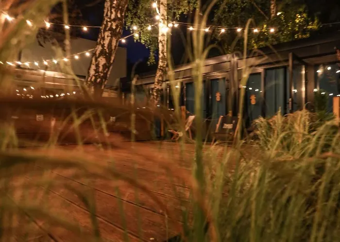 Klimatyzowane Surf - Maszoperia Sun4hel - Letnia Baza Snowshow Na Polwyspie Helskim Hostel Jastarnia