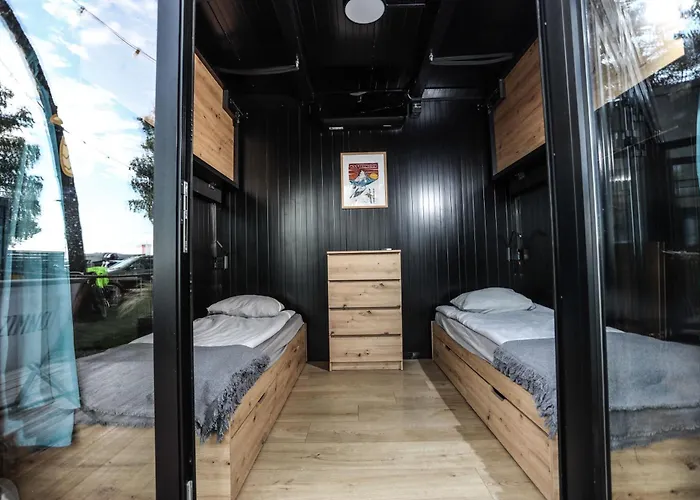 Hostel Klimatyzowane Surf - Maszoperia Sun4hel - Letnia Baza Snowshow Na Polwyspie Helskim *