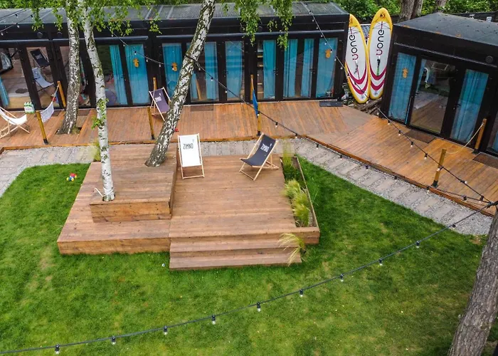 Klimatyzowane Surf - Maszoperia Sun4hel - Letnia Baza Snowshow Na Polwyspie Helskim Hostel