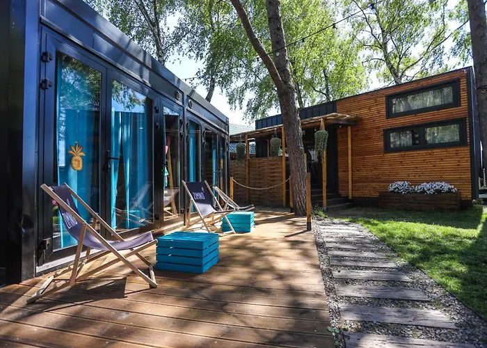 Hostel Klimatyzowane Surf - Maszoperia Sun4hel - Letnia Baza Snowshow Na Polwyspie Helskim